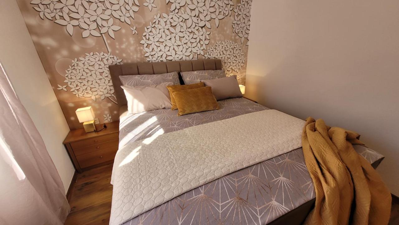 Apartmán Lily Krk Town Exteriér fotografie