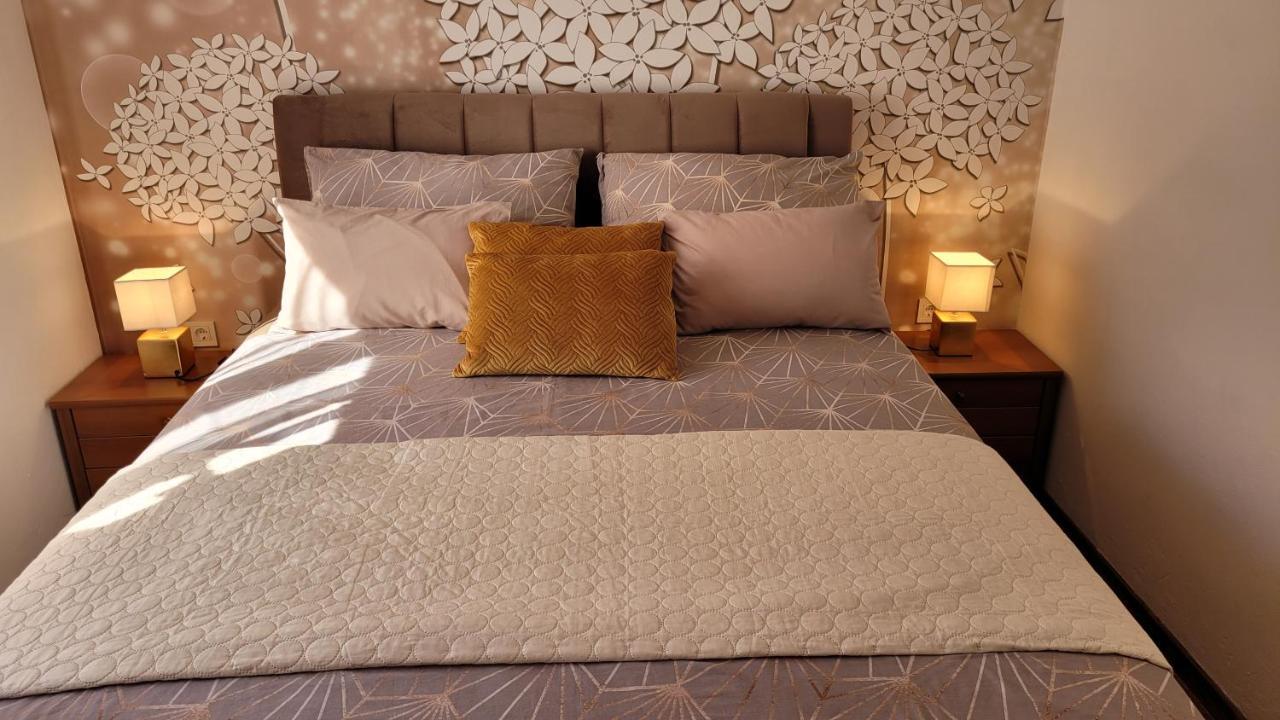 Apartmán Lily Krk Town Exteriér fotografie