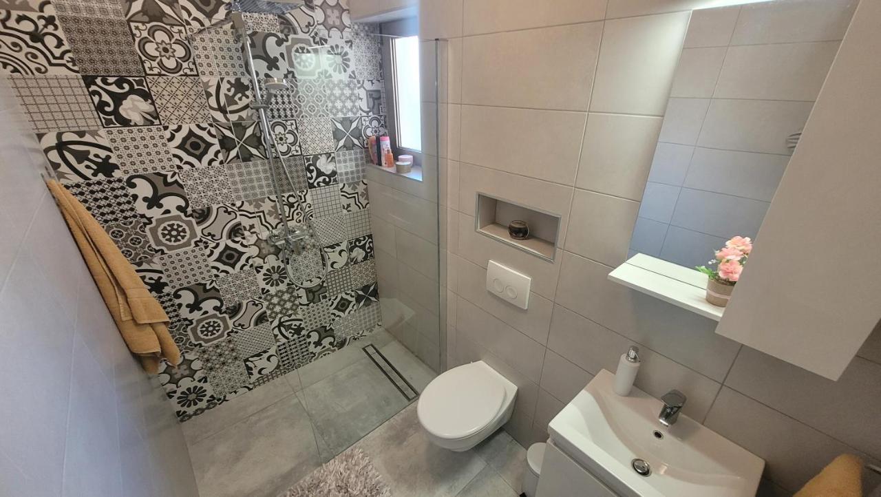 Apartmán Lily Krk Town Exteriér fotografie