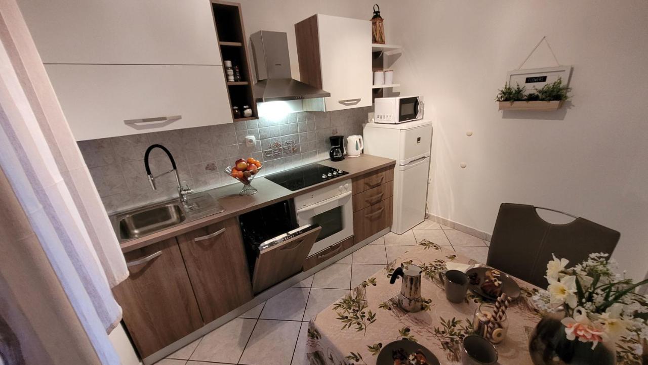 Apartmán Lily Krk Town Exteriér fotografie