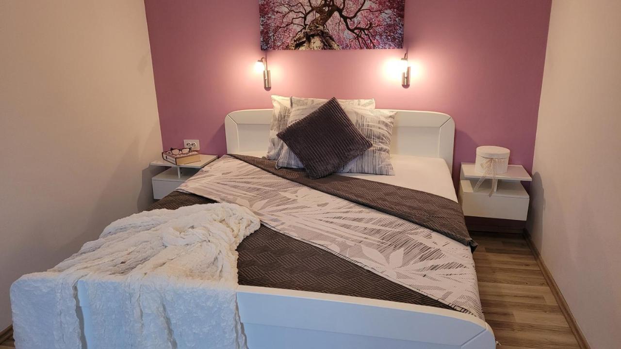 Apartmán Lily Krk Town Exteriér fotografie