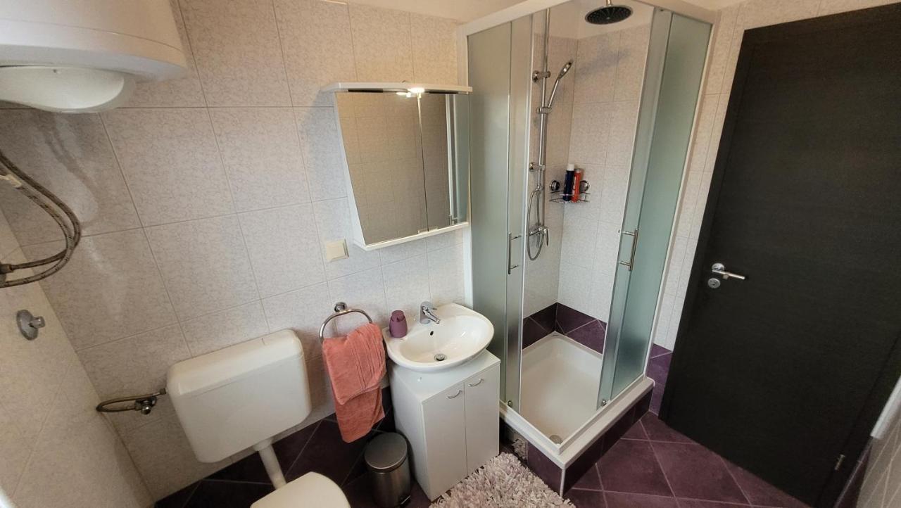 Apartmán Lily Krk Town Exteriér fotografie